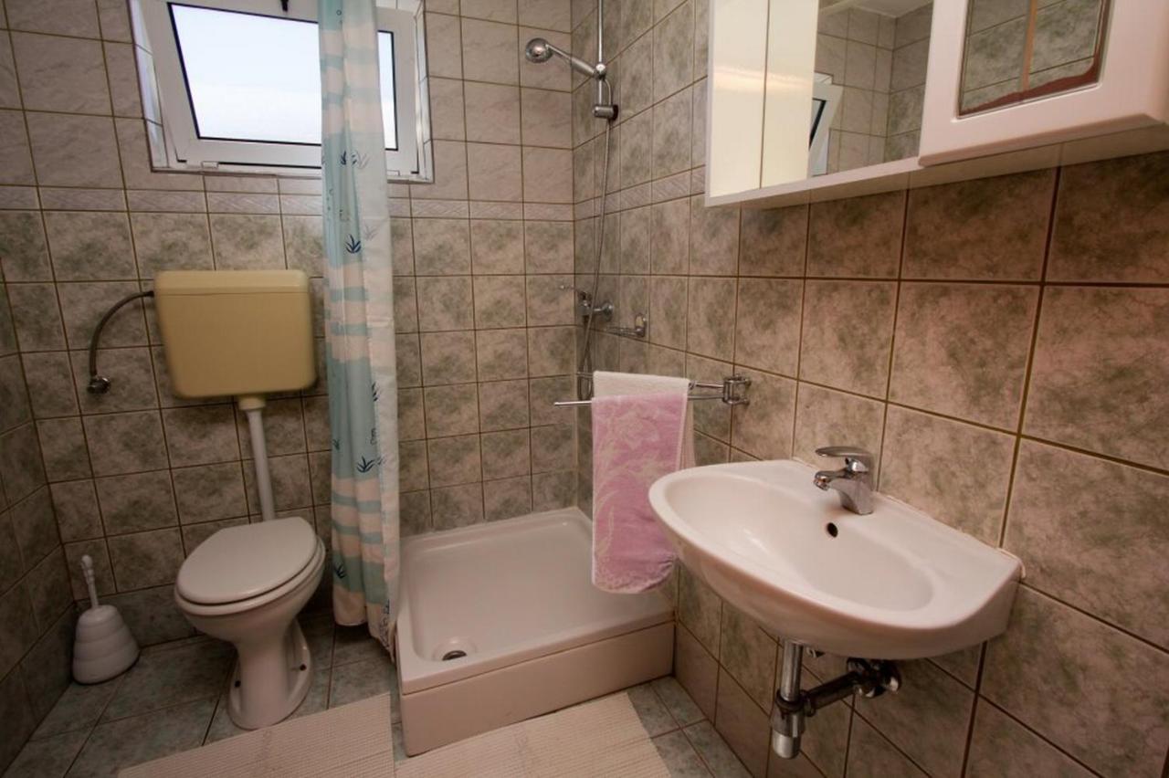 Apartments Bresina Povljana Εξωτερικό φωτογραφία